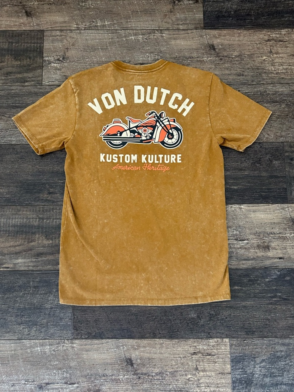 NWT Von Dutch "Embroidered Lettering' size Small Washed T-shirt Brown